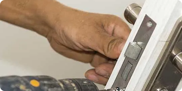 Commercial Locksmith Service